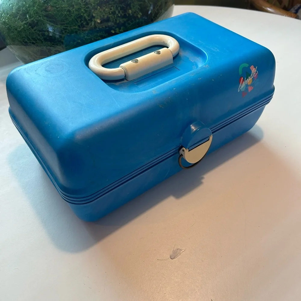 Vintage Caboodles Blue 2602 Makeup Organizer
